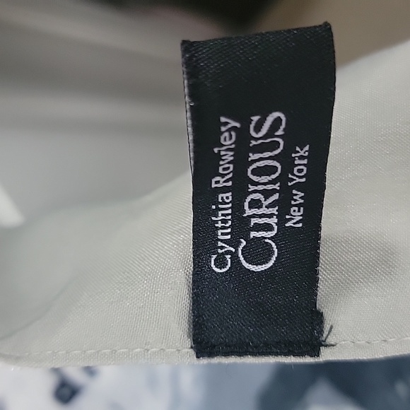 Cynthia Rowley Curious Halloween Dog Witch Pumpkin Costume Table Runner 14" x 72 - Picture 9 of 9